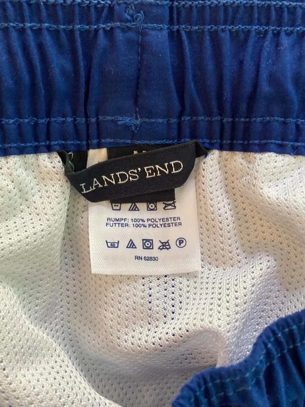 Boy’s size 10-12 Lands’ End blue and green checked swim trunks-like new